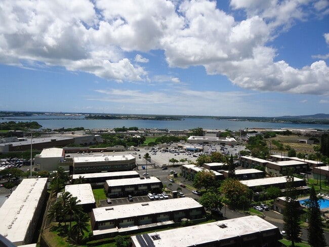 Building Photo - RN-102