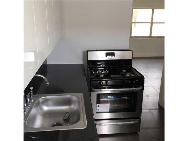 Building Photo - 675-684 84th St