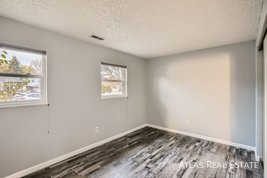 Building Photo - 5485 Trout Creek Pass Dr