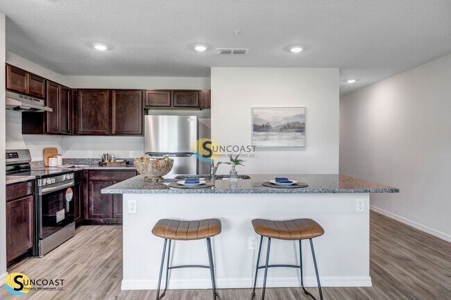 Building Photo - 6426 Sweetbay Ln