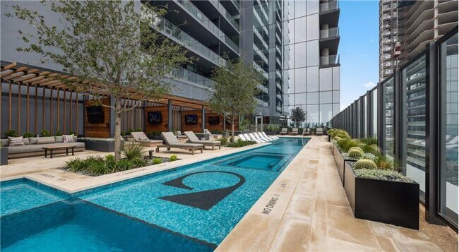 Primary Photo - 601 Guadalupe St