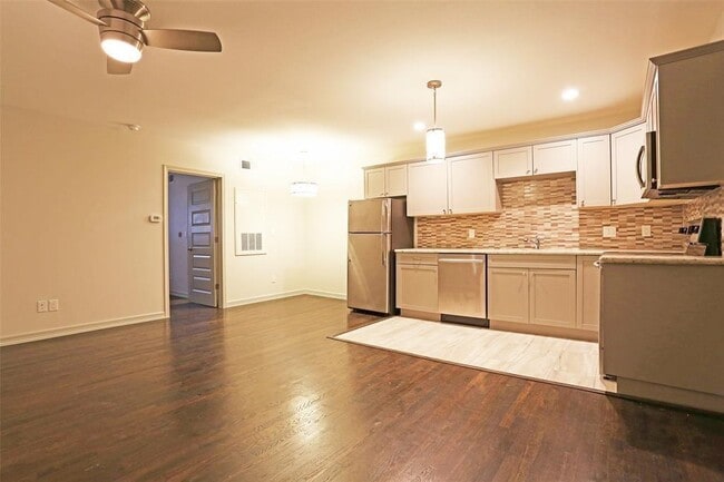Building Photo - 4737 Aftonshire Dr