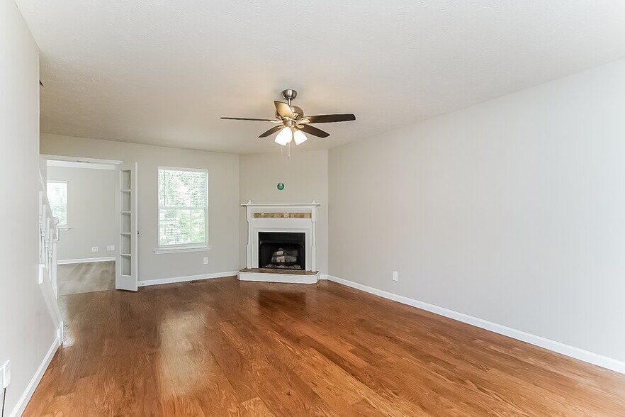 Building Photo - 115 Springfield Dr