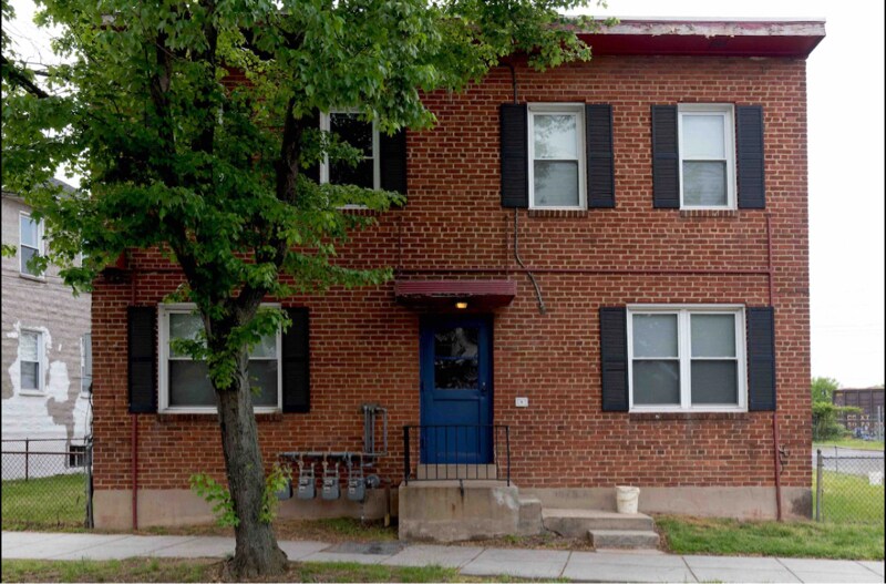 Building Photo - 1136 45th St NE