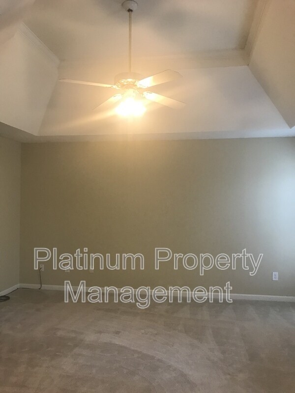 Building Photo - 1020 Twin Brook Ct NW