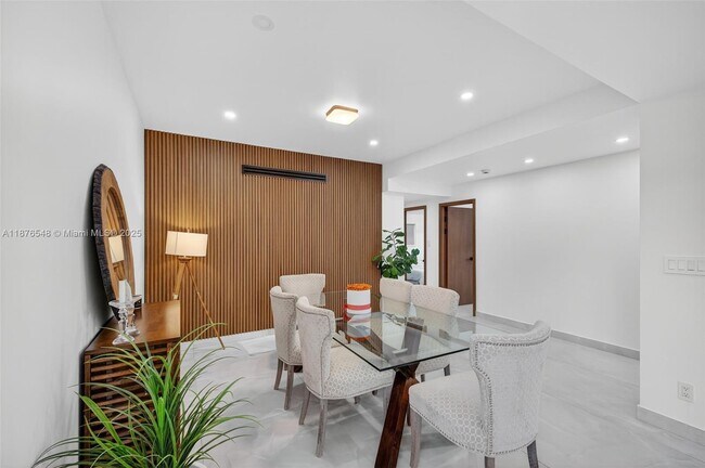 Building Photo - 3000 Riverland Rd