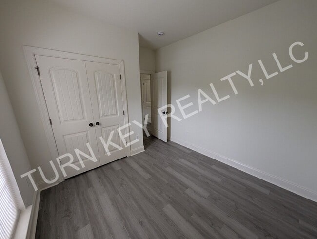 Building Photo - House for rent in Sterrett/Chelsea
