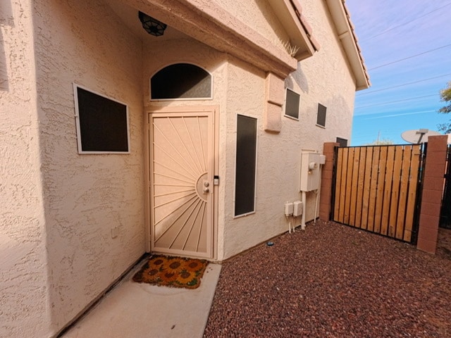 Building Photo - 6610 E University Dr