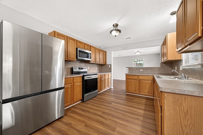 Building Photo - 4115 Sand Ripple Ln