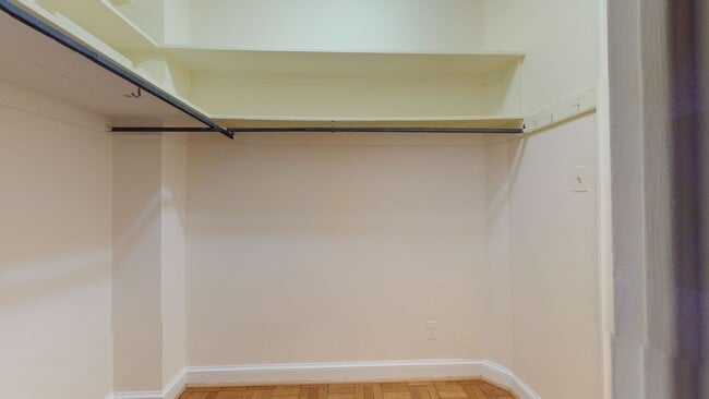 Building Photo - Foggy Bottom Efficiency W/Roofdeck & Garde...