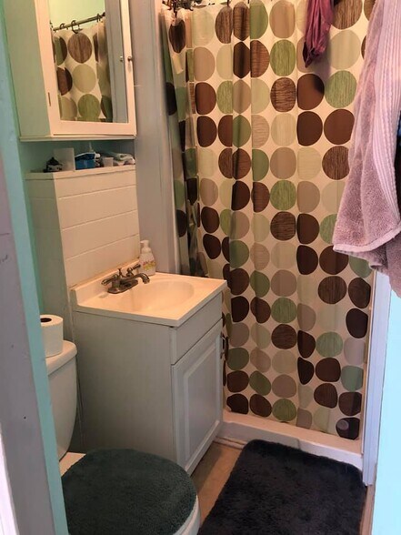 Bathroom attached to bedroom - 3404 Baltimore Ave