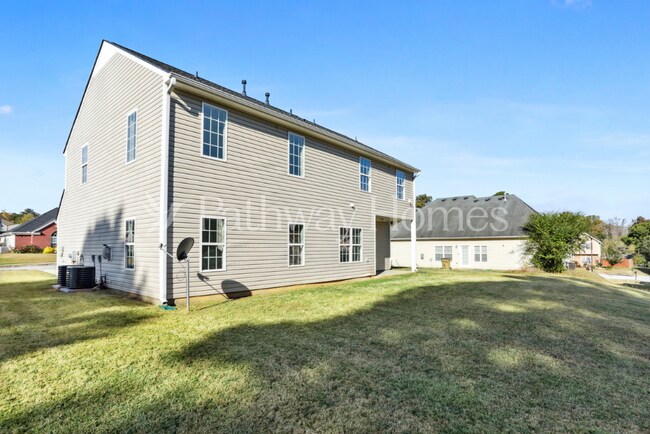 Building Photo - 7356 Ledgestone Ln