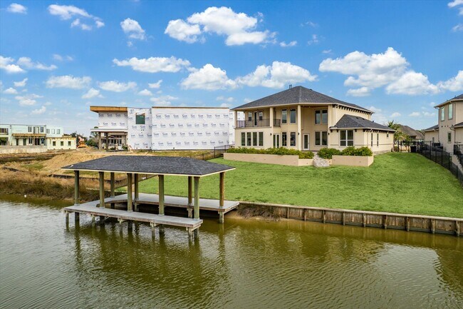 Building Photo - 602 Appia Dr