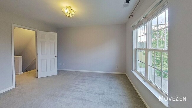 Building Photo - 1202 Savin Landing