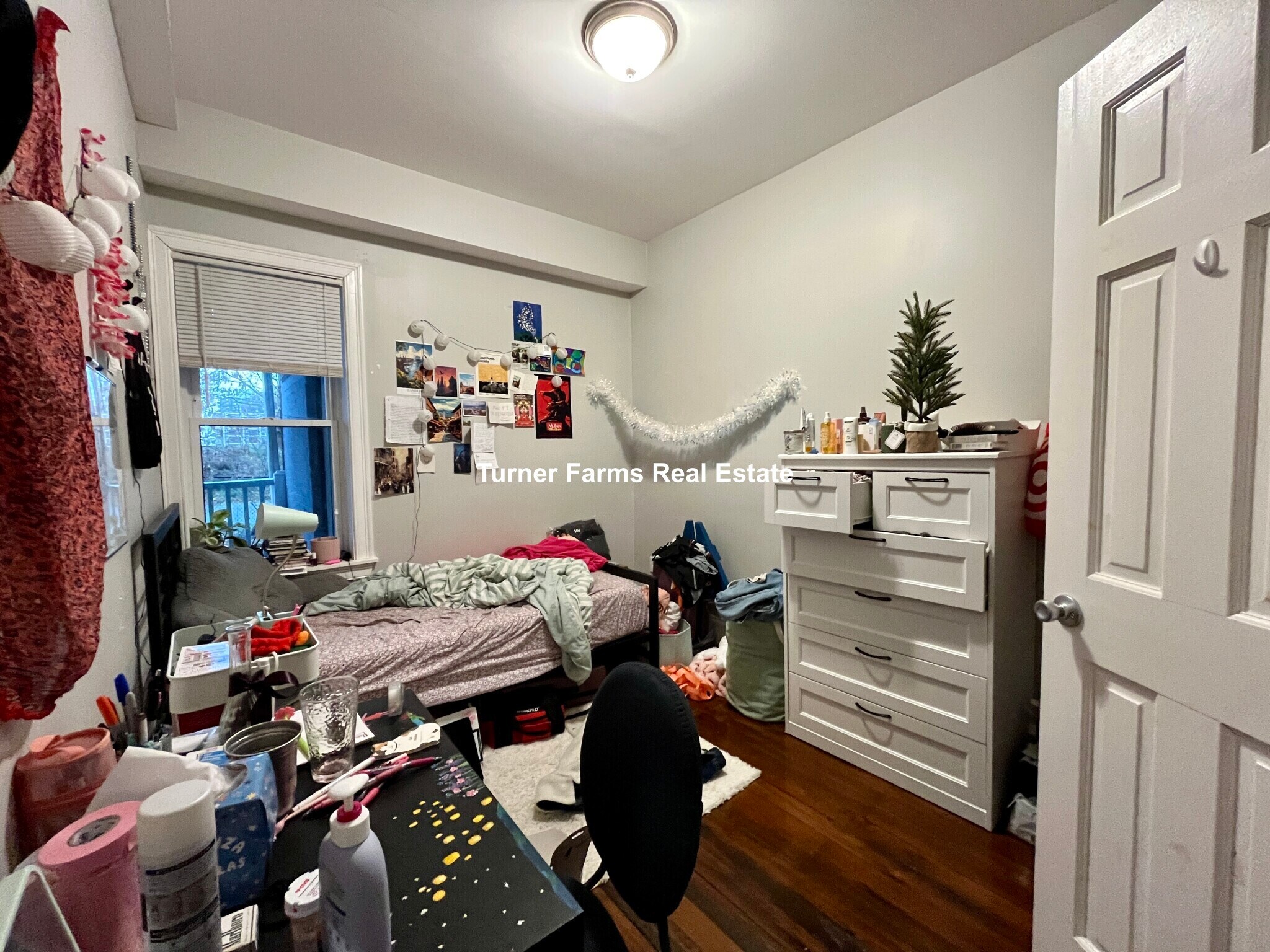 Building Photo - 92 Calumet St