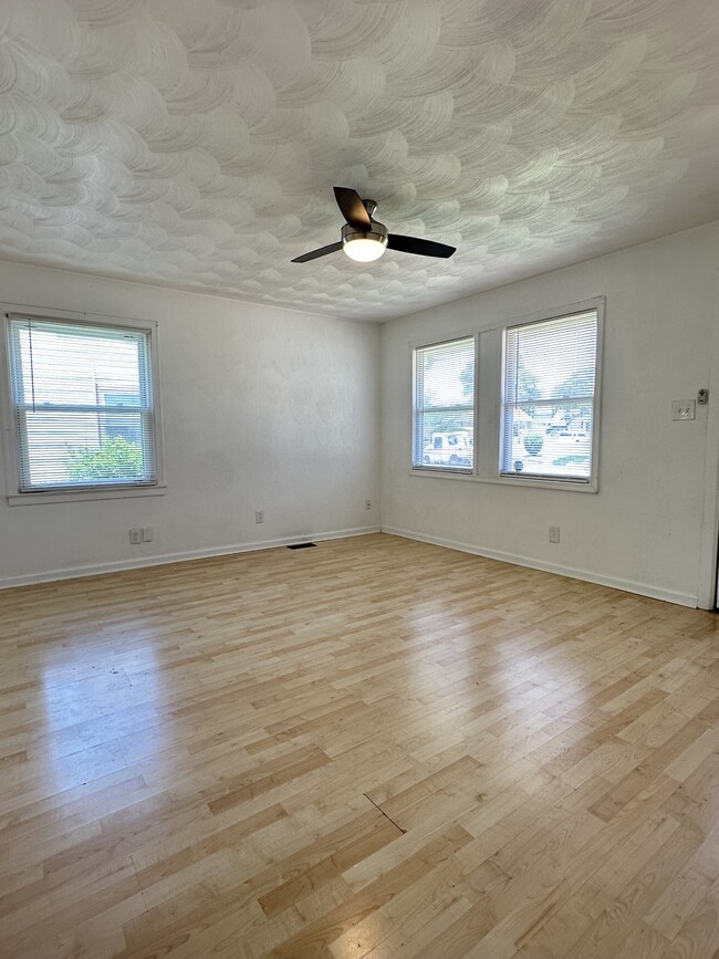 Building Photo - 905 Tifton St