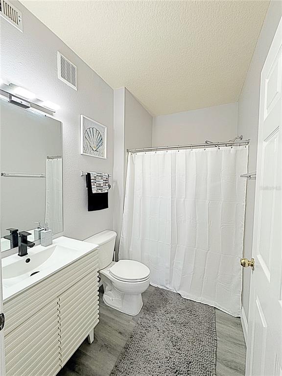 Building Photo - 10764 70th Ave