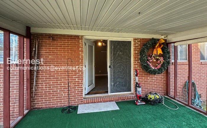 Building Photo - 7852 Opal Dr