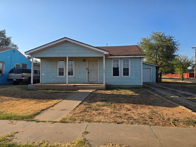 Building Photo - 2904 Baylor St
