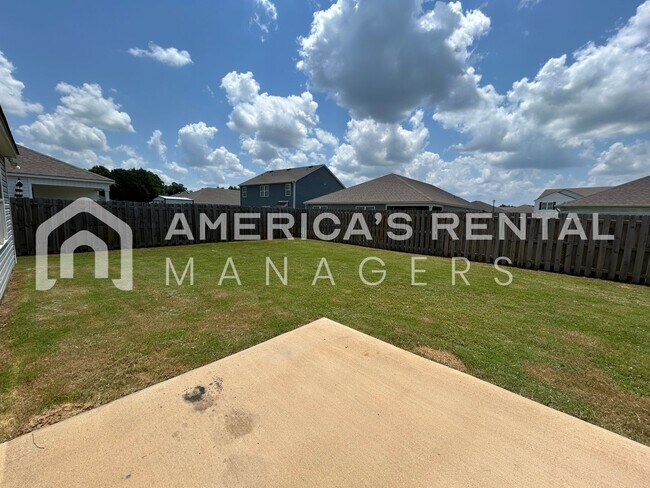 Building Photo - Home for rent in Northport! Furnished ($2195/mo) or Unfurnished ($1995/mo!)!