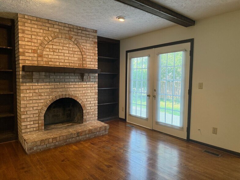 Building Photo - 3661 Riva Ridge Dr