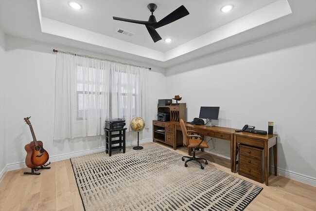 Building Photo - 12424 Blue Granite Dr