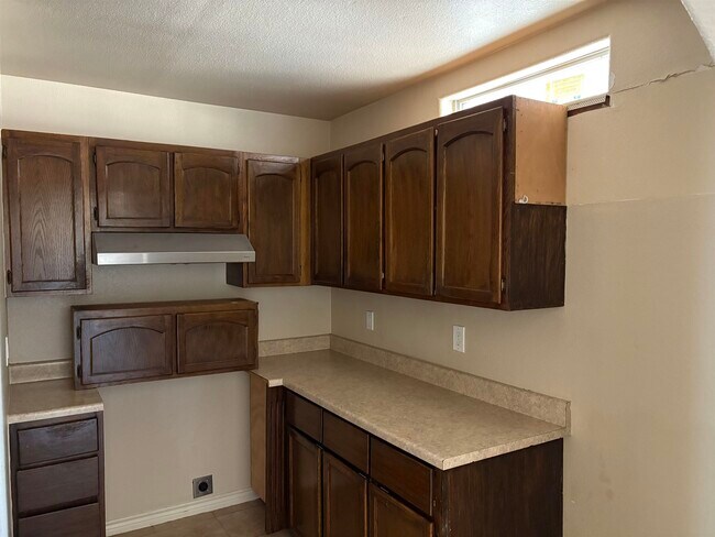 Building Photo - 5410 Marcella Ave