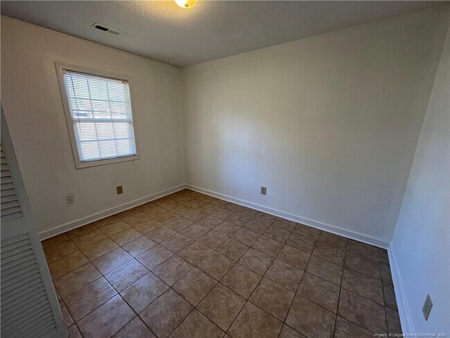 Building Photo - 278 Crabapple Cir