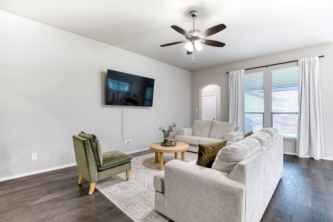 Building Photo - 2846 Hudson Dr