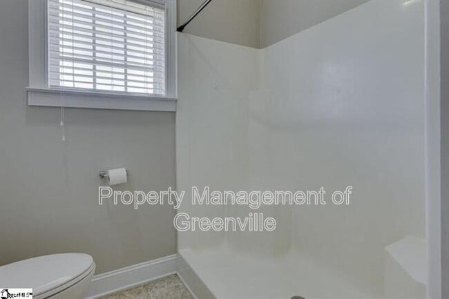 Building Photo - 334 Easterlin Way