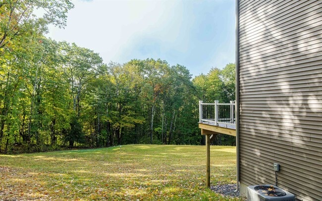 Building Photo - 359 Monadnock St