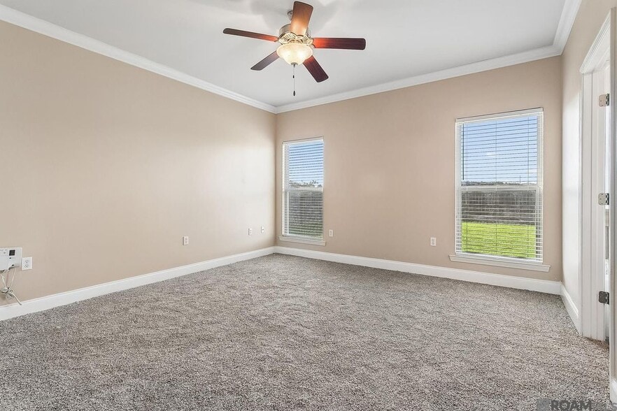 Building Photo - 11176 Merlo Dr