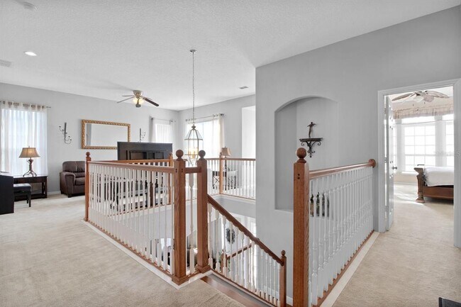 Building Photo - 2262 Windcrest Lake Cir