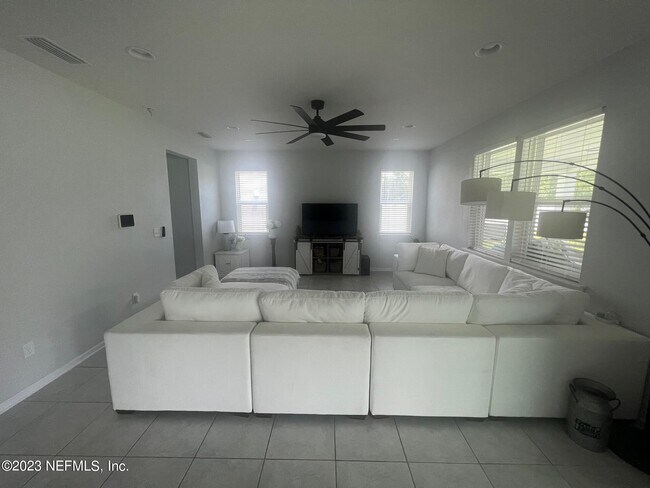 Building Photo - 3374 Traceland Oak Ln