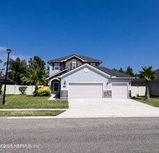 Building Photo - 35 Mercutio Ln