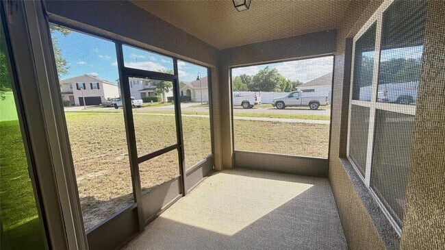 Building Photo - 3342 Landing Vw