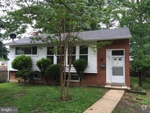 Building Photo - 13602 Athania St
