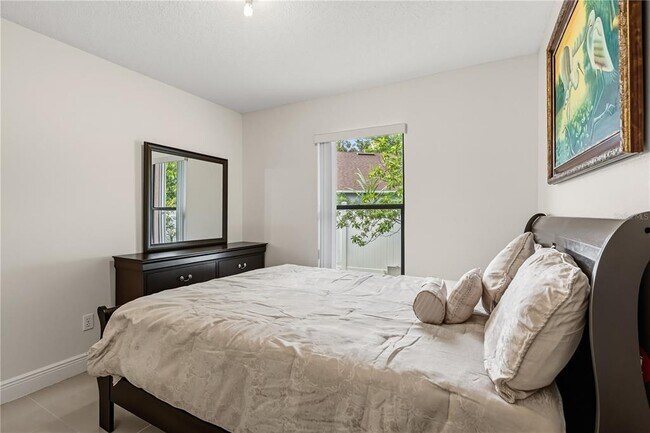 Building Photo - 2474 Shelby Cir