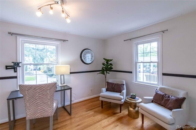 Building Photo - 1834 Fairview St