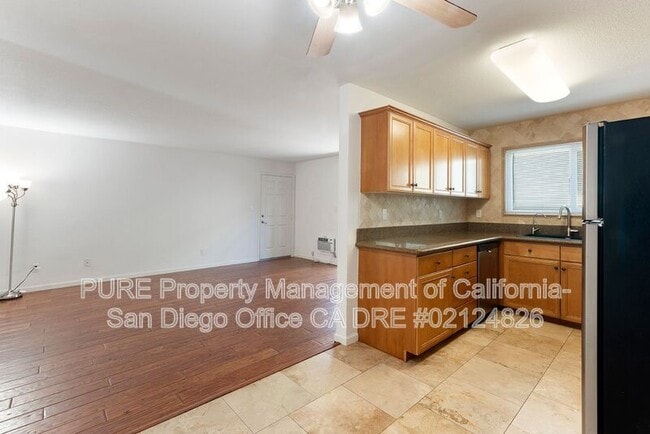 Building Photo - 6666 Beadnell Way