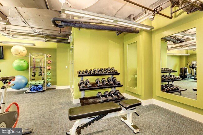 Building Photo - 7500 Woodmont Ave
