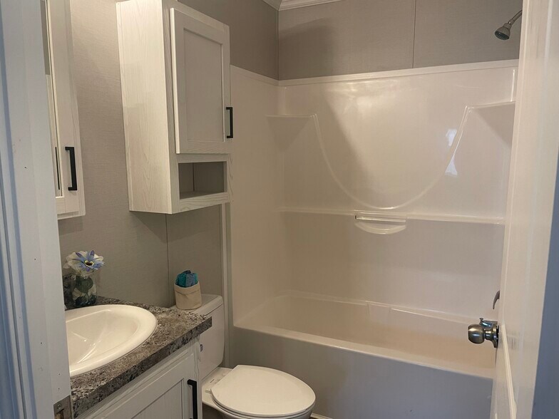 Building Photo - 867 Orchid Trail