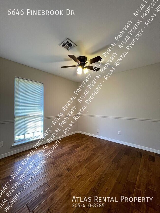 Building Photo - 6646 Pinebrook Dr