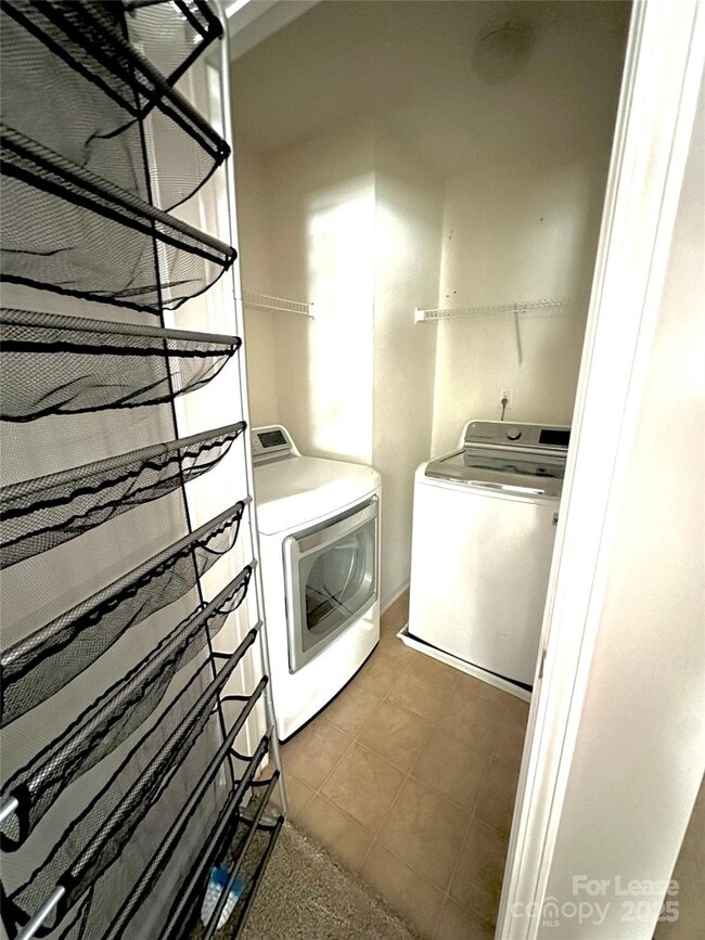 Building Photo - 16732 Prairie Falcon Ln