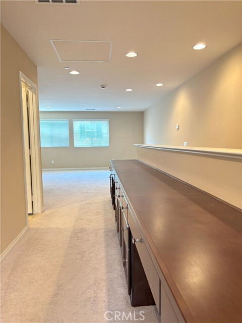 Building Photo - 7450 Silver Saddle Ct