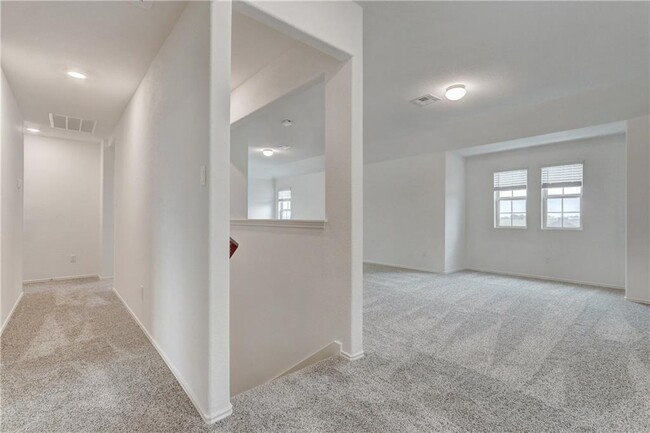 Building Photo - 5829 Bellissima Way