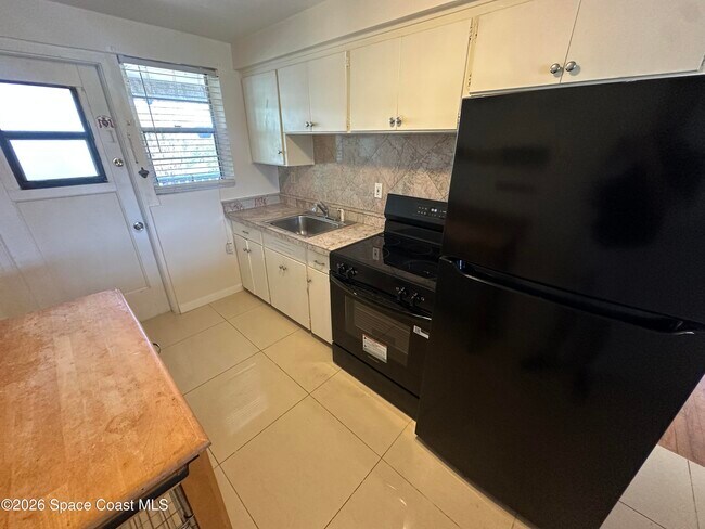 Building Photo - 1630 S Atlantic Ave