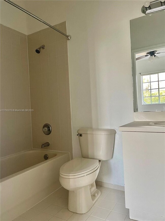 Building Photo - 7923 Tuscany Ct