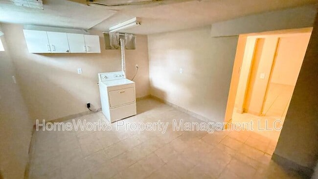 Building Photo - 4012 Clarks Ln