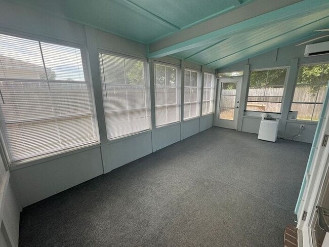 Building Photo - West Pensacola - Emerald Shores - 3 bedroo...